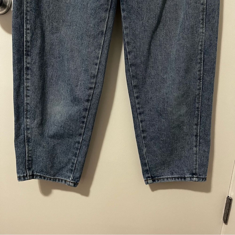 Oak + Fort High Rise Barrel Leg Jean Blue size Medium - Picture 7 of 15